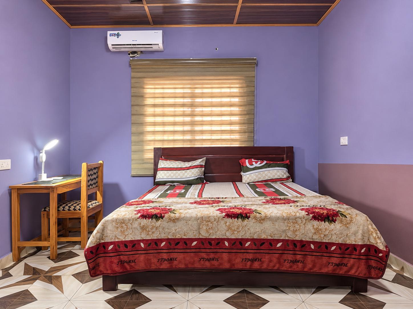 Guest room interior